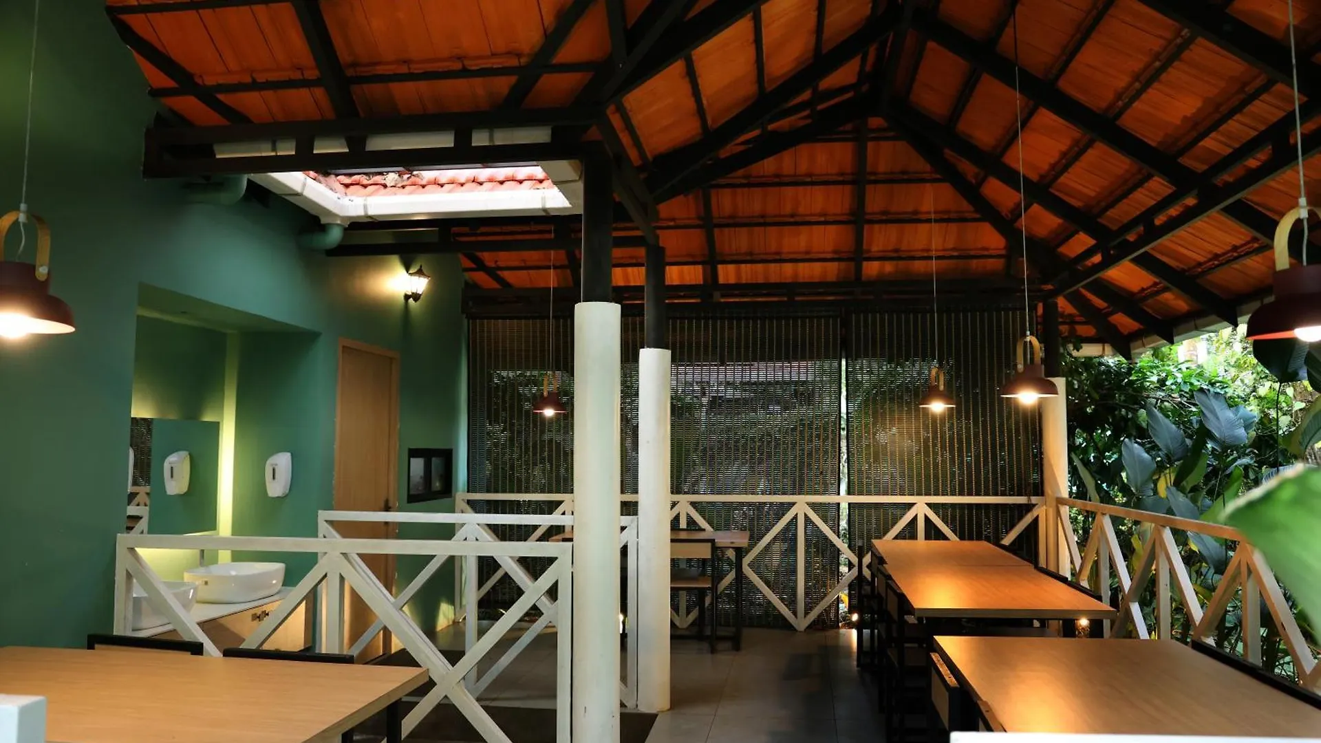 Bay View Suites, Vythiri, Ваянад