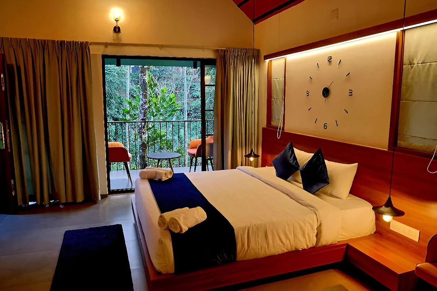 Bay View Suites, Vythiri, Ваянад
