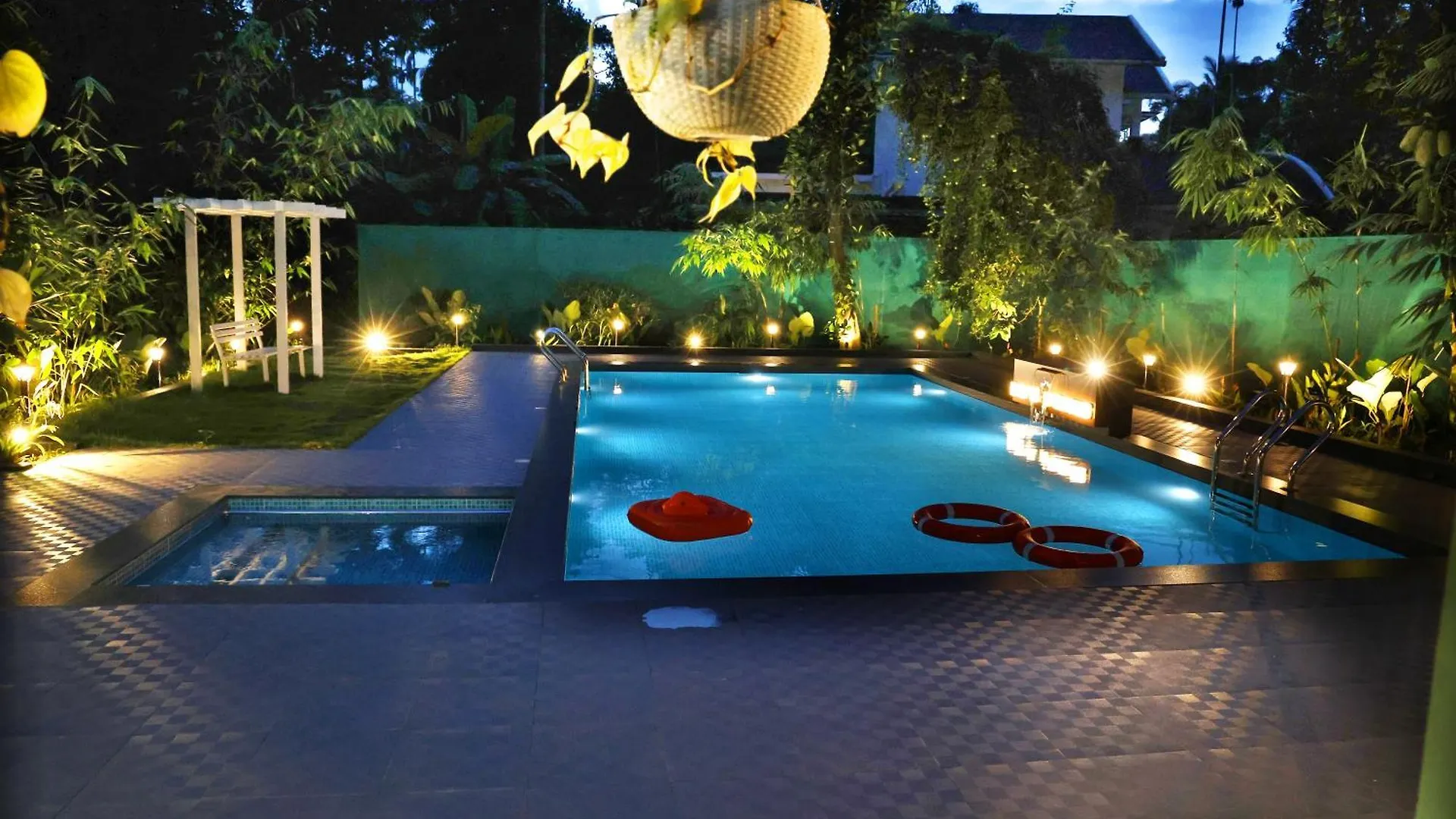 Bay View Suites, Vythiri, Ваянад Курортный комплекс