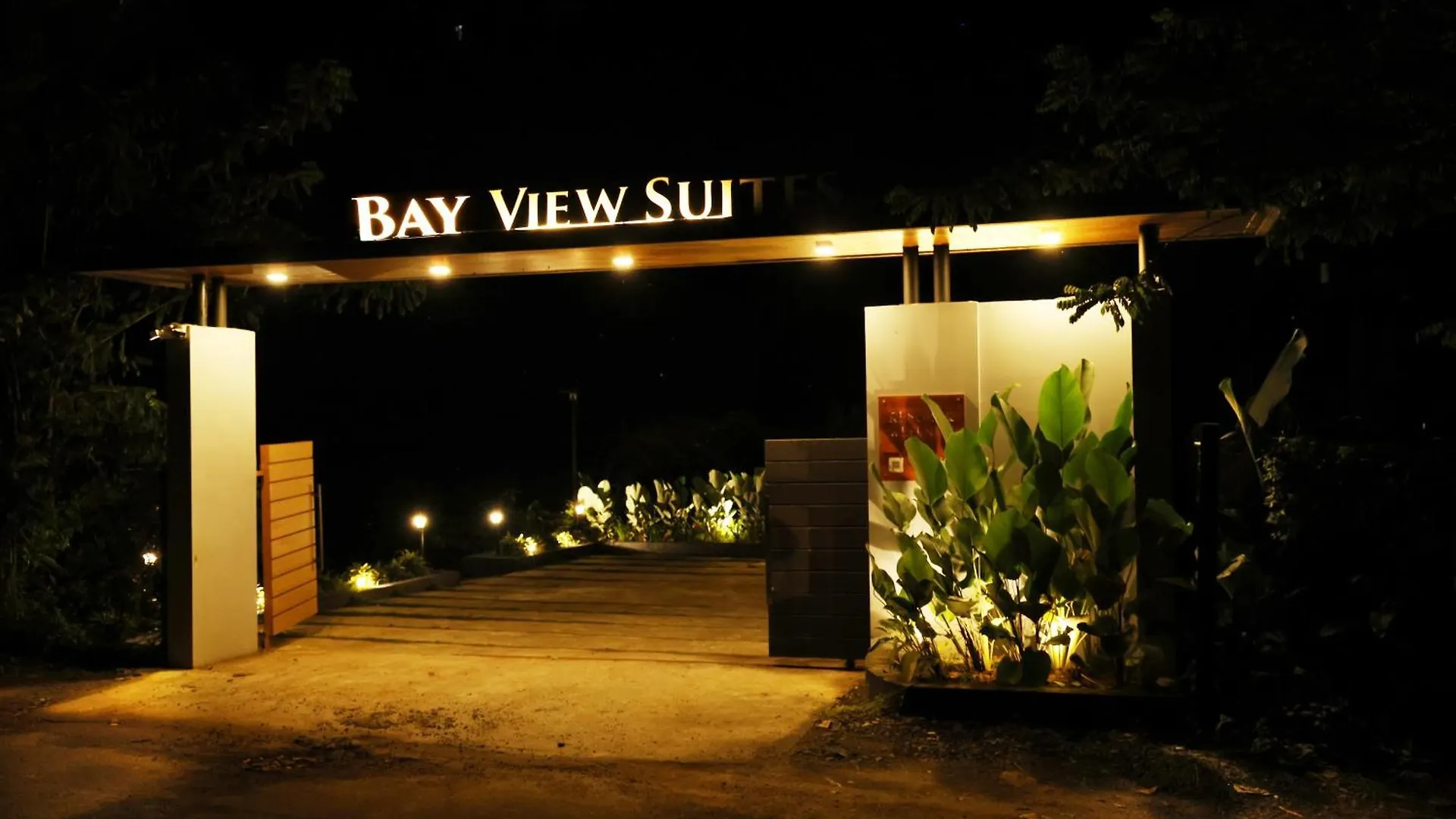Bay View Suites, Vythiri, Ваянад